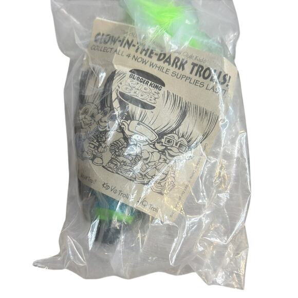 Unopened Burger King Kids Club Glow in the Dark Jaws Troll 1993 New in Package - Picture 3 of 4